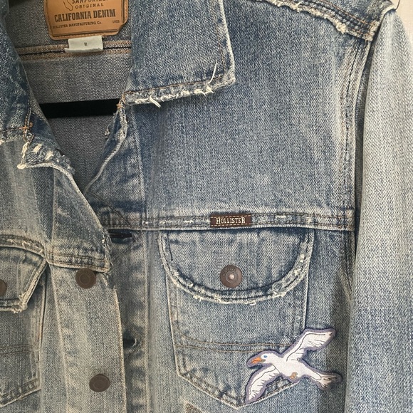 Hollister Light Medium Blue Denim Jacket Relaxed Fit Embroidered Customized Cute - Picture 6 of 10